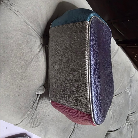 Coach kisslock Purple and Pink Chain Crossbody Bag - Picture 3 of 6